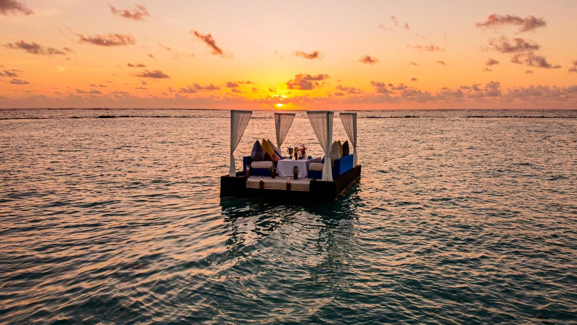 You & Me Maldives - Adults Only - Premium All-Inclusive Muravandhoo Exterior foto